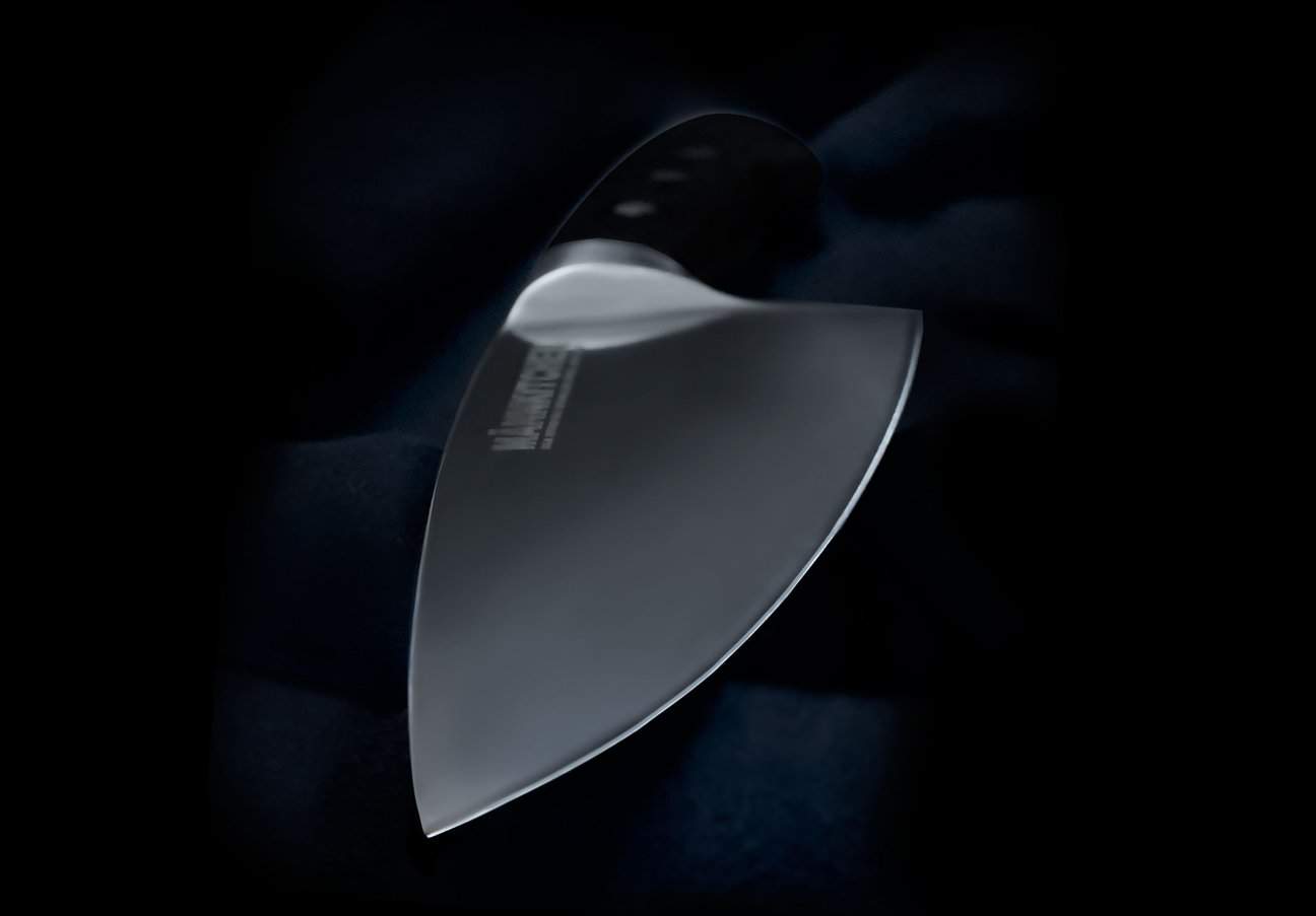 MÄNNKITCHEN MK9 - The Knife That’s Not for Everybody