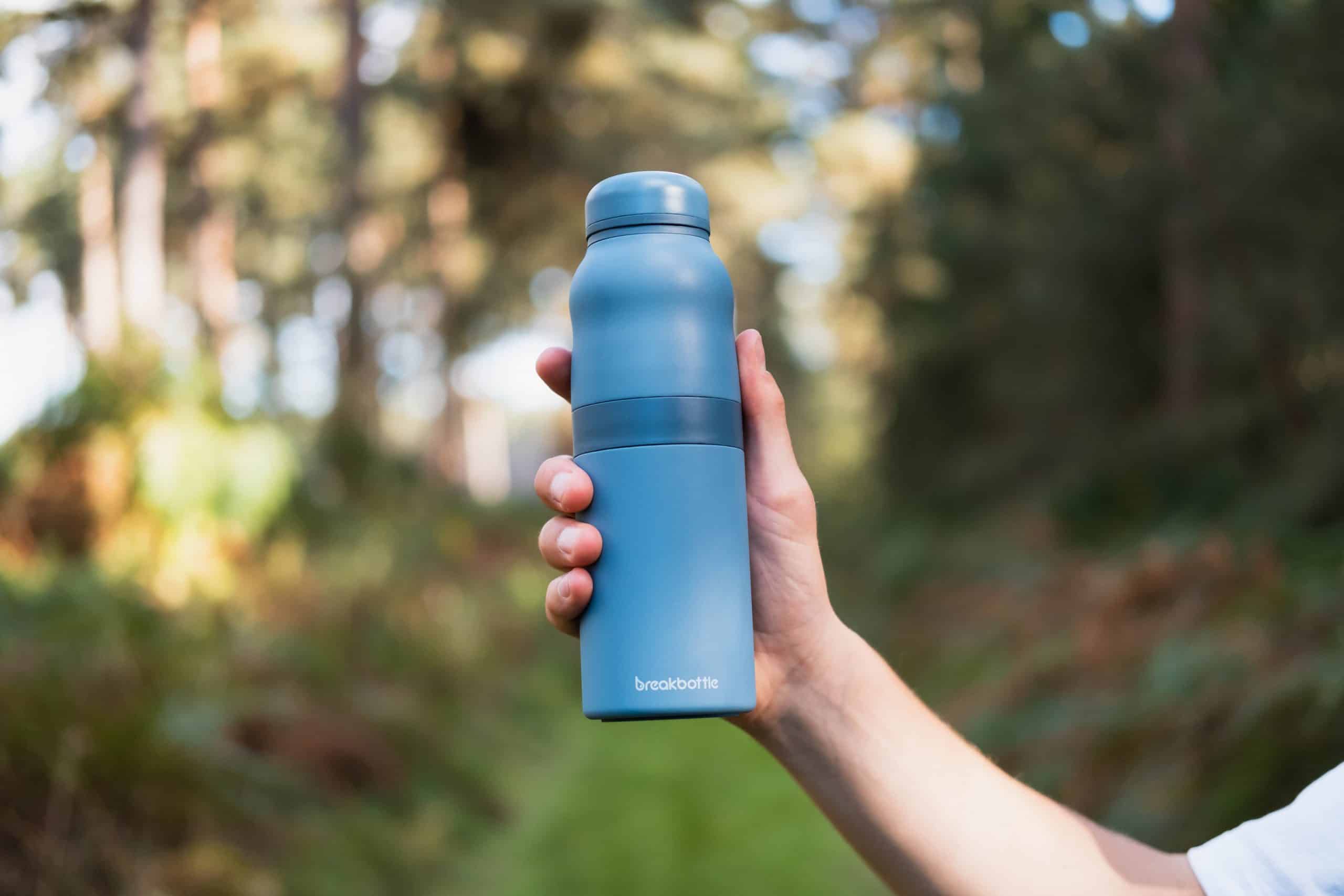 Breakbottle - The Ingenious Twist-Open Water Bottle
